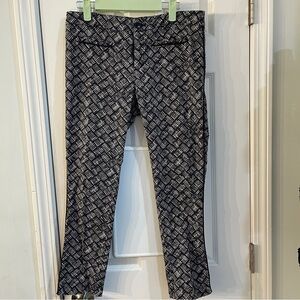 Cartonnier Black and White Patterned Flare Pants